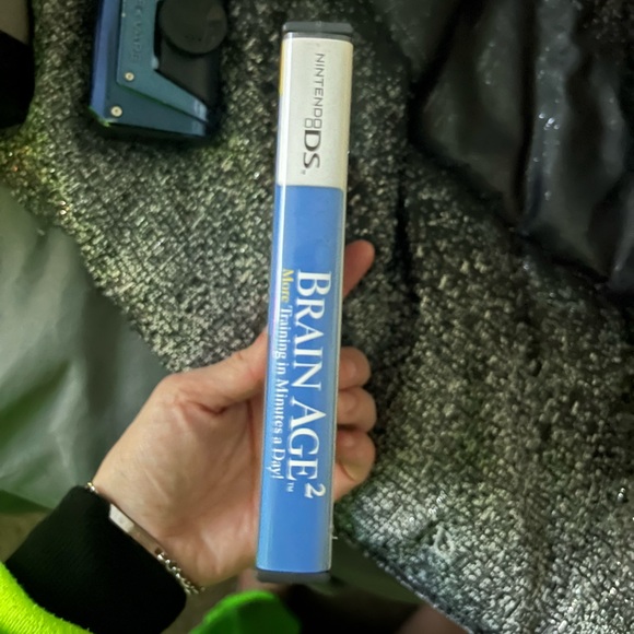 Brain Age 2 for Nintendo DS - Picture 3 of 5